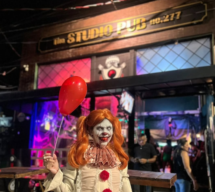 Studio Pub