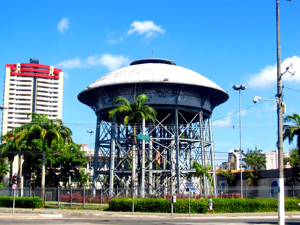 Caixa d'agua de Ferro